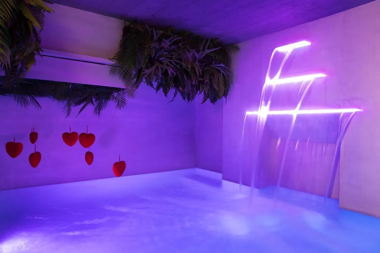 Dream Design Suite With Private Pool Florence